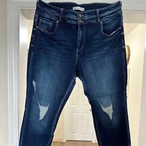 Plus Size 18 KanCan High Rise Ripped Cropped Jean